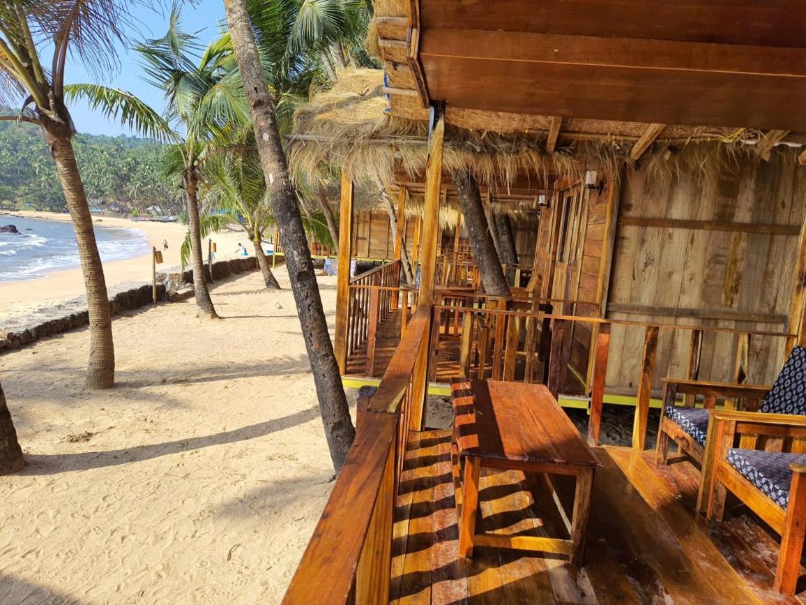 كولا Sea Front Cottages Little Khola المظهر الخارجي الصورة