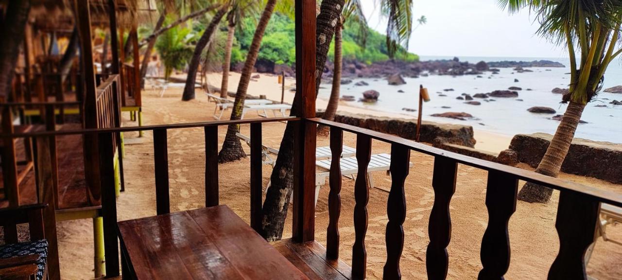كولا Sea Front Cottages Little Khola المظهر الخارجي الصورة