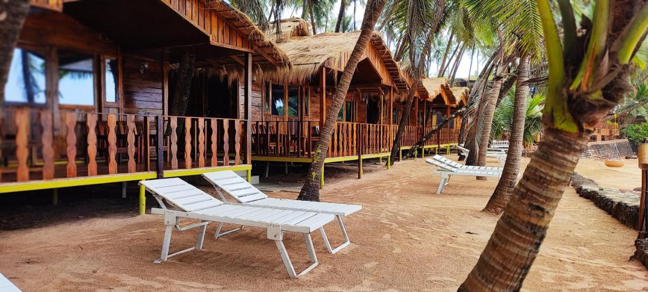 كولا Sea Front Cottages Little Khola المظهر الخارجي الصورة